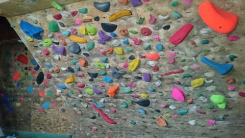 北海道のクライミング施設「クライミングスペース CLUTCH（クラッチ）」